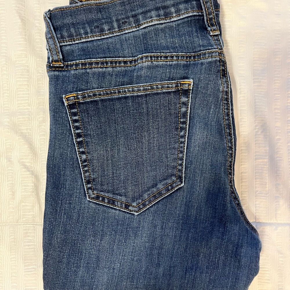 GAP Mid-Wash Blue Jeans